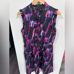 Marc by Marc Jacobs Size 10 Silk Black Dress Pink Purple
Sleeveless Ruffle